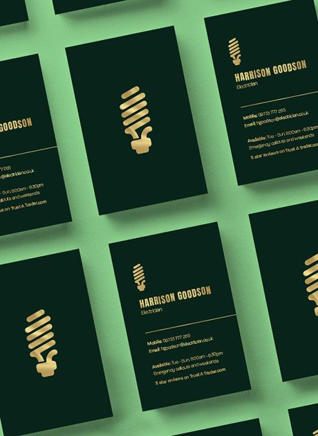 Printed Metallic Business Cards vs. Hot Foil: Which One Shines Brighter?